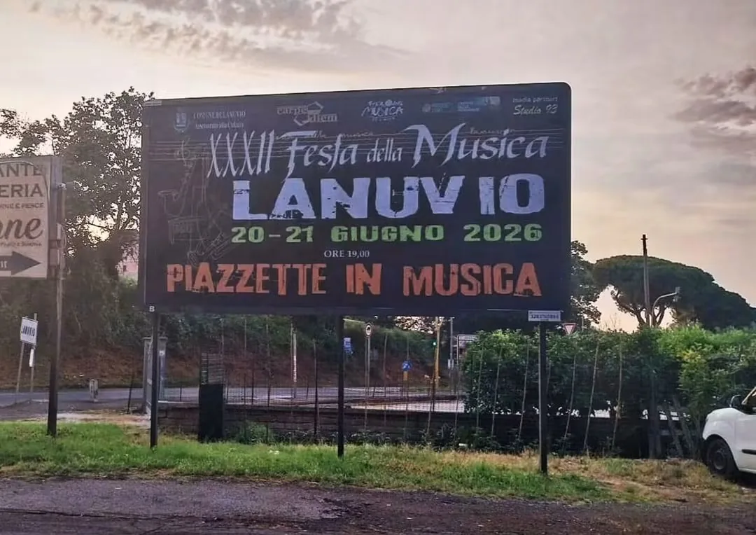Impianto pubblicitario 6×3 bifacciale in Via Appia Vecchia km 3 a Lanuvio